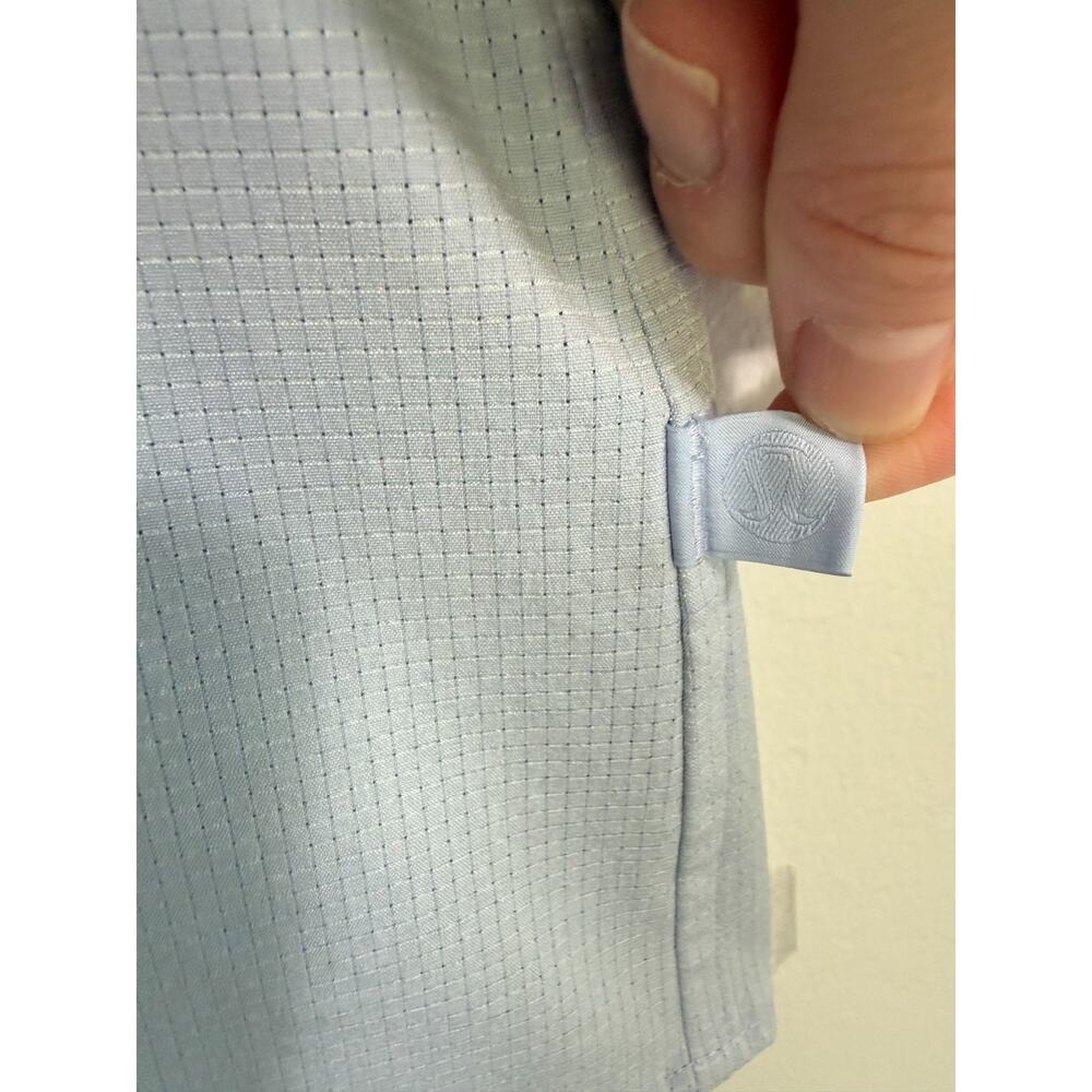 Lululemon Airing Easy Short Sleeve Shirt Vapor Light Blue Men's Medium - Picture 11 of 11